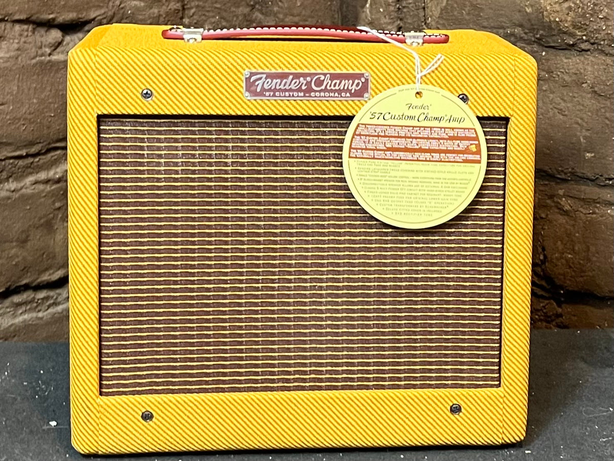 Fender_57_Custom_Champ_New_120 