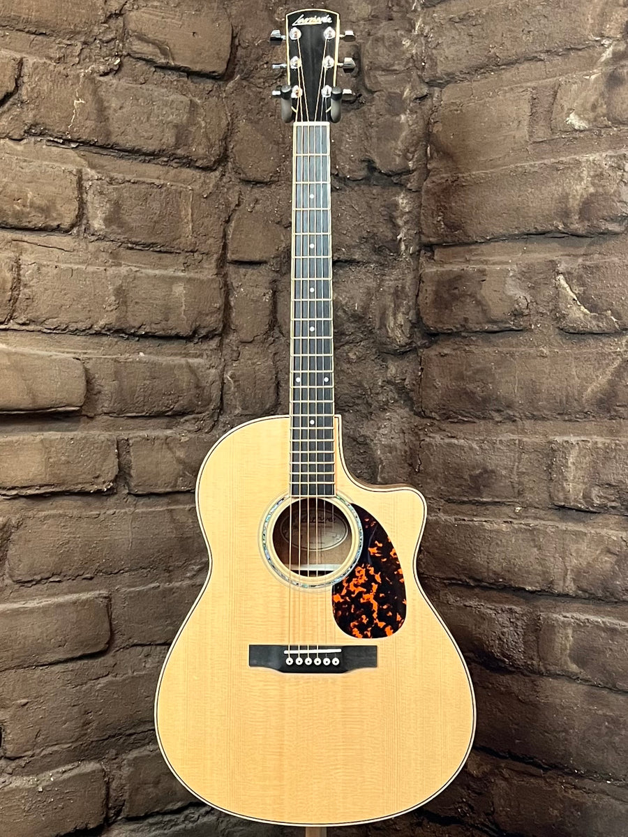 Larrivee LV-05E Mahogany (Stage Pro Element)| Black Mountain Guitar Co