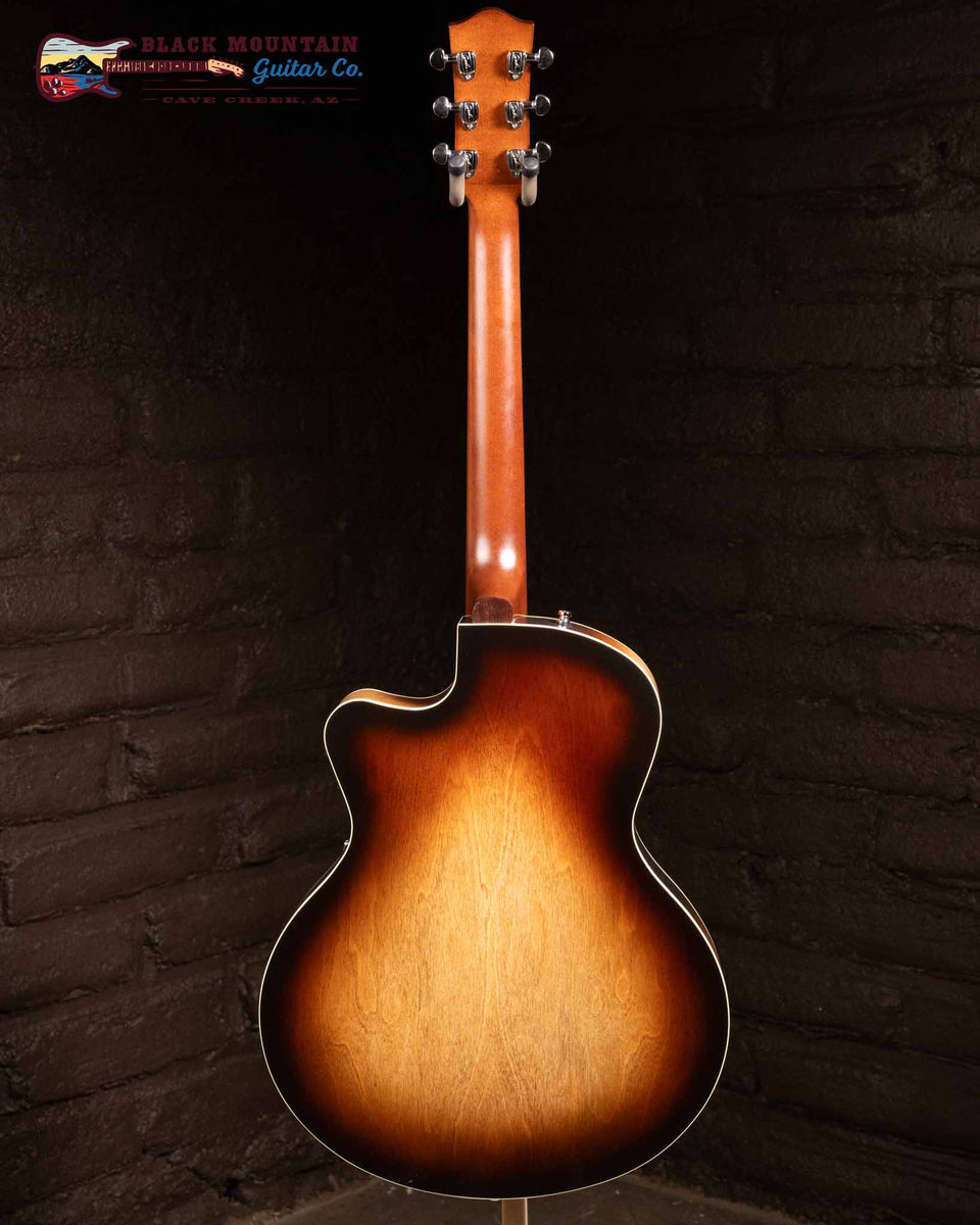 Godin 5th Avenue CW Kingpin II Vintage Burst (New)| Black Mountain