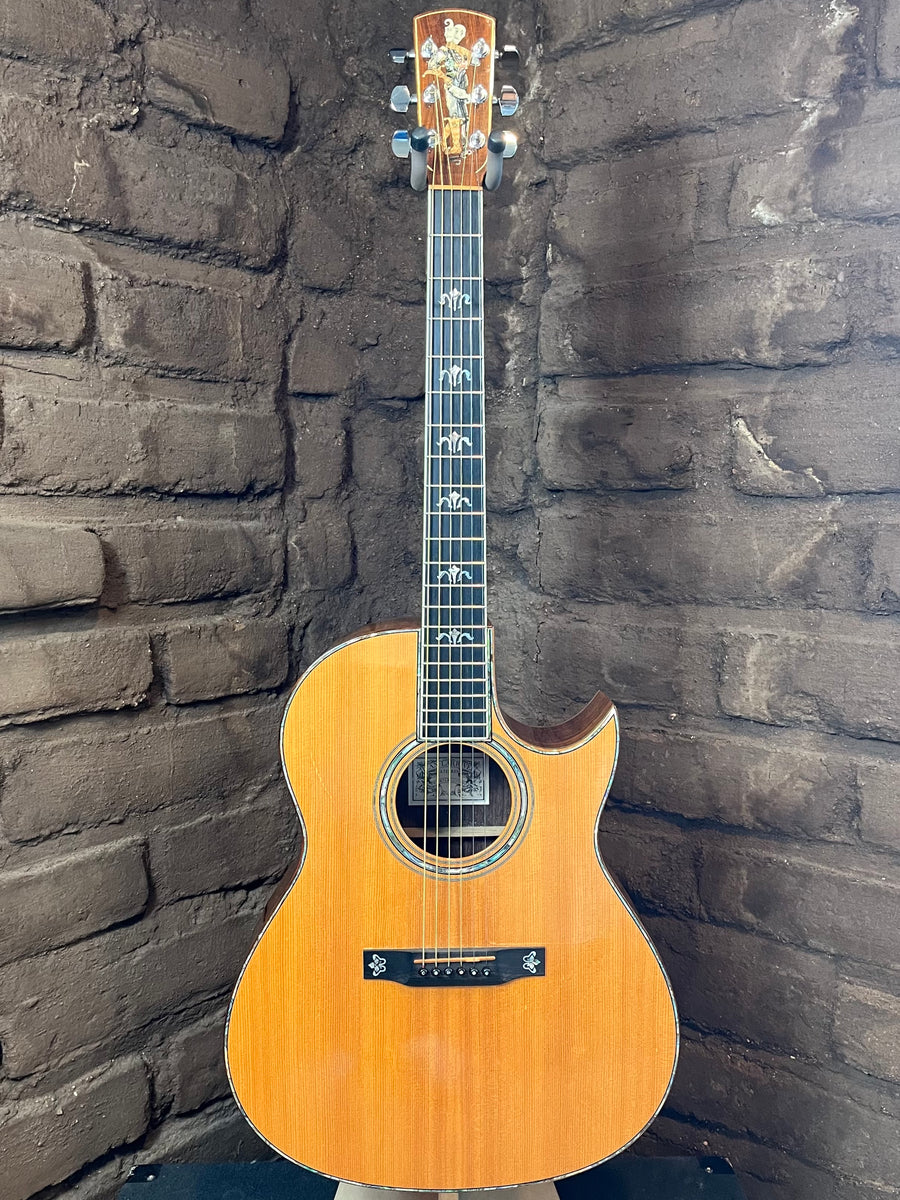 Larrivee C-10 Brazilian Rosewood (Used)| Black Mountain Guitar Co