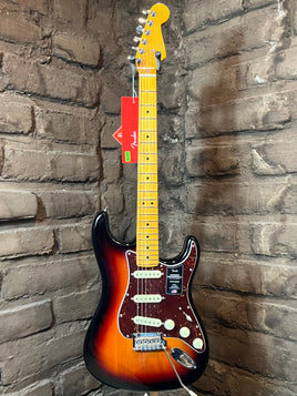 Fender American Professional II Stratocaster, Maple Fingerboard, 3-Color Sunburst (New)