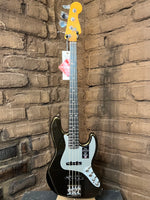 
              Fender American Ultra II Jazz Bass, Ebony Fretboard, Texas Tea (New)
            