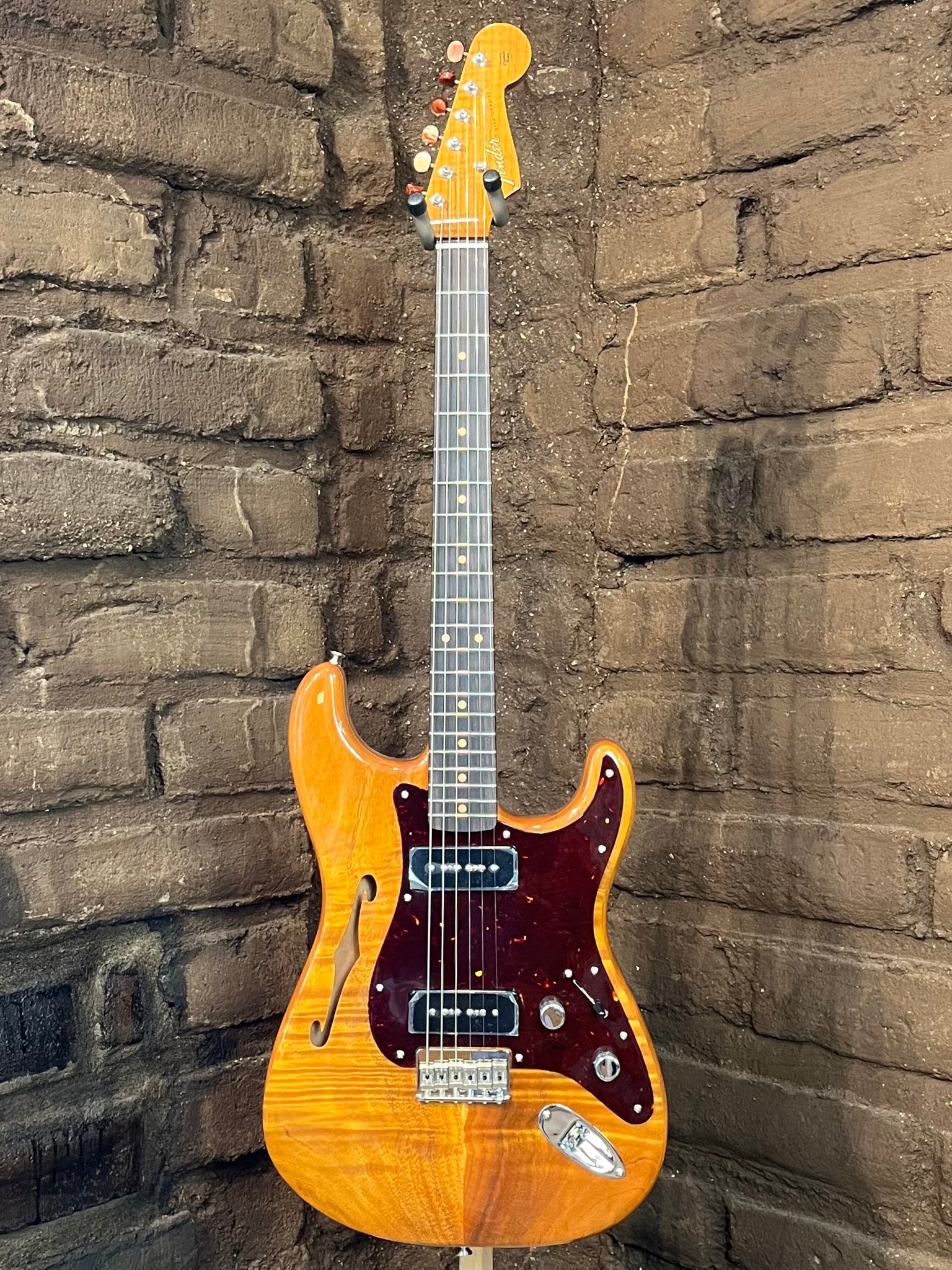 Fender Custom Shop Artisan Dual P90 Koa Stratocaster New Black Mountain Guitar Co