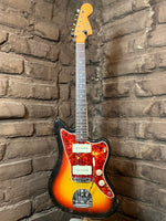 
              Fender Jazzmaster - 1966
            