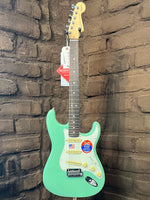 
              Fender Jeff Beck Stratocaster Surf Green (New)
            