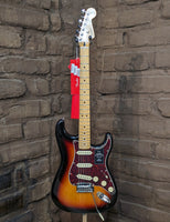 
              Fender Player II Modified Stratocaster, Maple Fingerboard - 3 Tone Sunburst (New)
            