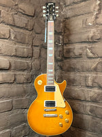 
              Gibson Les Paul Classic Honey Burst
            