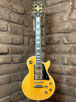 
              Gibson Les Paul Custom Triple Pickup "1976"
            