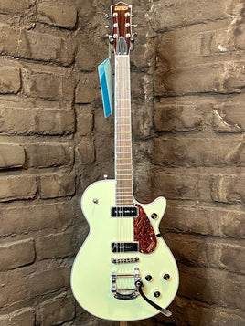 Gretsch G5210-P90 Electromatic Jet Two 90 Single-Cut with Bigsby Vintage White
