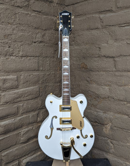 Gretsch G5422TG Electromatic Classic Hollowbody Double-Cut with Bigsby - Snowcrest White (New)