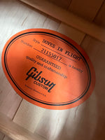 
              Gibson Doves in Flight - Antique Natural (New)
            
