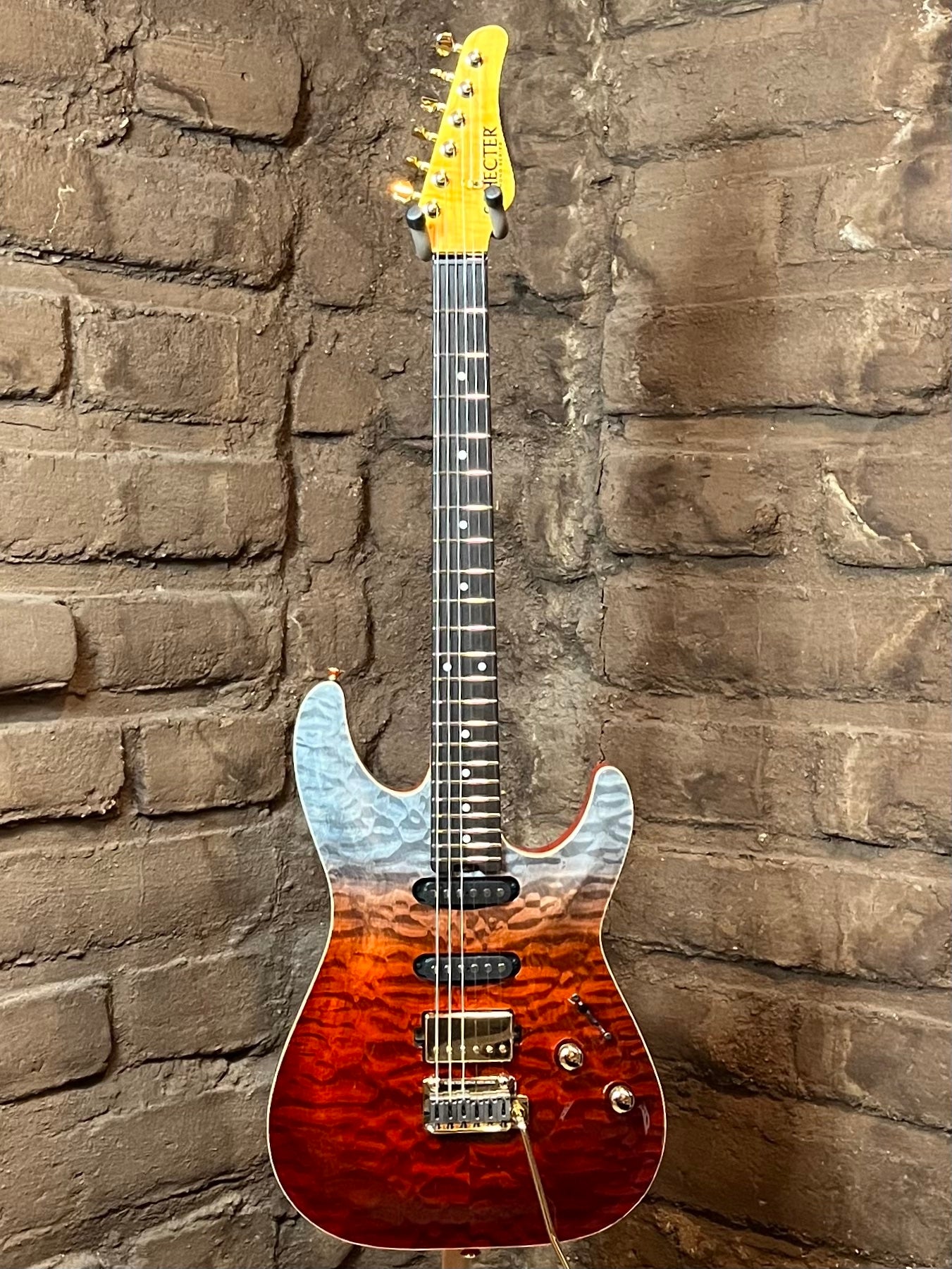 Schecter California Classic Bengal Fade (New)| Black Mountain