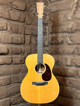 Martin 000-18 (Used)