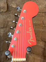 
              Fender Malibu Player - Fiesta Red
            