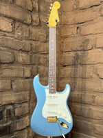 
              Fender Custom Shop Limited Edition 65' Closet Classic - Ice Blue Metallic (New)
            