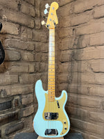 
              Fender Custom Shop 58' P-Bass - Aged Sonic Blue (New)
            