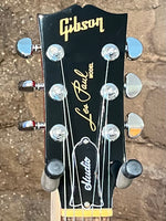 
              Gibson Les Paul Studio
            