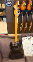 
              Fender American Ultra II Jazz Bass (used) Texas Tea
            