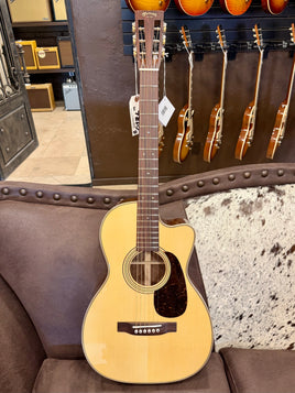 Martin Custom Shop 0-28 Adirondack Spruce Bastogne Walnut (new arrival)