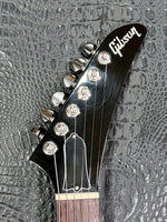 
              Gibson Explorer Cherry (used trade) w/ case
            