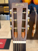 
              Martin Custom Shop D-28 12-Fret - Spruce (Used) serial #2989389
            