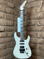 
              Jackson American Series Soloist - Platinum Pearl
            