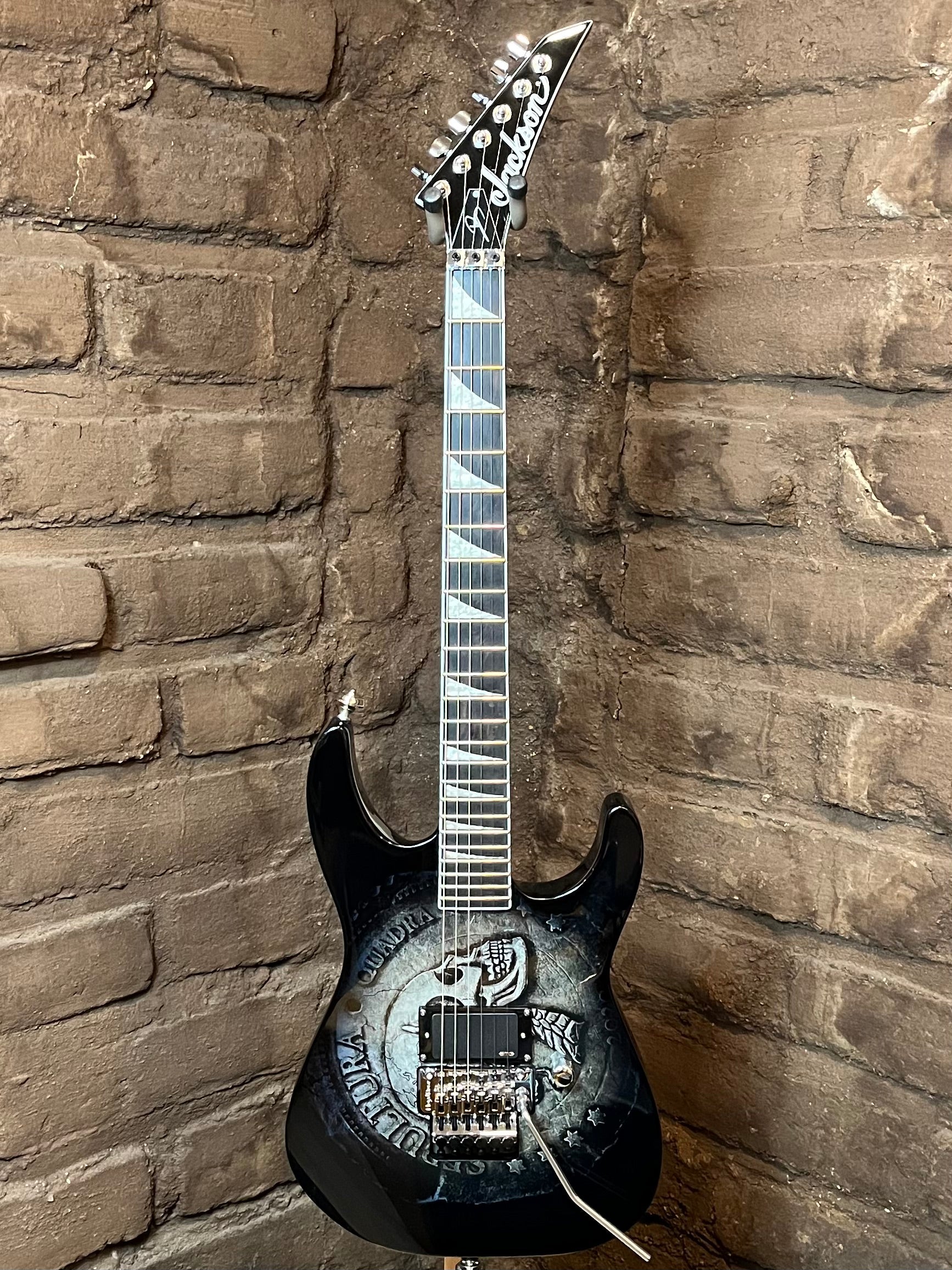 Jackson Pro Series Signature Andreas Kisser Soloist™, Ebony