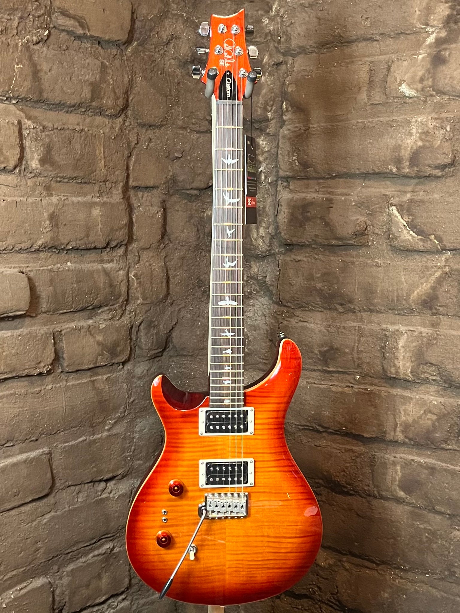 PRS SE Custom 24 08 Vintage Sunburst Lefty New Black Mountain Guitar Co