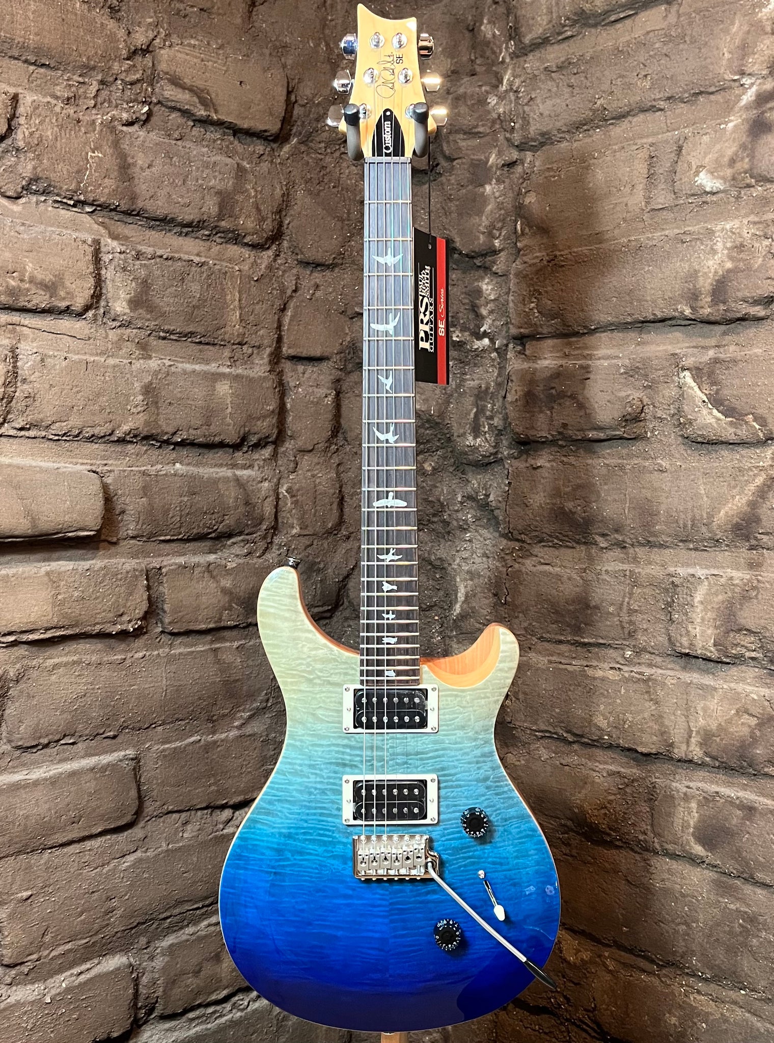 PRS SE Custom 24 Blue Fade New Limited Run Color Black Mountain Guitar Co