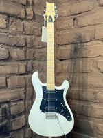 
              PRS SE NF3 Pearl White Maple (New)
            