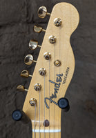 
              Fender Custom Shop Austin McNutt Masterbuilt '52 Telecaster Deluxe Closet Classic - Trans Green Top Natural Sides & Back (New)
            