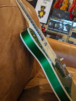 
              Fender Custom Shop '60 Telecaster Custom Journeyman Relic w/ Ebony Fretboard - Aged Candy Apple Green (New)
            
