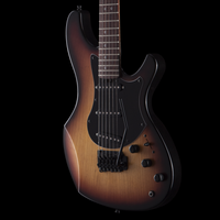 
              Torzal Guitars Crescent - Swamp Ash Nitro Lacquer
            
