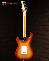 
              Fender 1982 Stratocaster - Sienna Sunburst (Vintage)
            