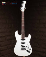 
              Fender Aerodyne Stratocaster- Bright White (Used)
            