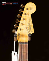 
              Fender Custom Shop Limited Edition 65' Closet Classic - Ice Blue Metallic (New)
            