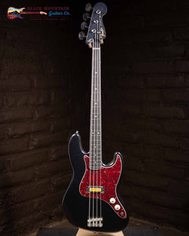 Fender Gold Foil Jazz Bass LTD - Black Sparkle (New)