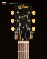 
              Gibson Custom 1942 Banner J-45 Reissue, Vintage Sunburst (New)
            