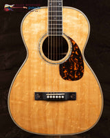 
              Larrivee 00-09 Custom Shop Ziricote (Used)
            