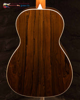 
              Larrivee 00-09 Custom Shop Ziricote (Used)
            