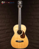 
              Larrivee 00-09 Custom Shop Ziricote (Used)
            