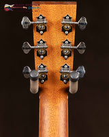 
              Larrivee OMV-40 Legacy Series Left Handed
            