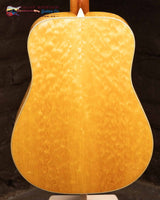 
              Larrivee D-19 Maple (Used)
            