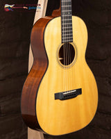 
              Martin Custom Shop 00-18 (12-Fret) (Used)
            
