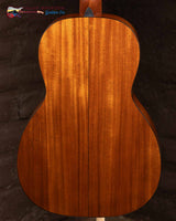 
              Martin 00-12 Fret Custom Shop (Used)  DESCRIPTION
            