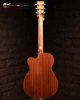
              Martin 000C Jr E- Natural (New)
            