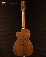 
              Martin Custom Shop 0-28 Adirondack Spruce Bastogne Walnut (new)
            