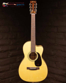 Martin Custom Shop 00-12 Fret Cutaway Italian Alpine Spruce Quilted Maple Back and Sides (New) REVERB