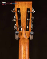
              Martin Custom Shop D-28 12-Fret - Spruce (Used) serial #2989389
            