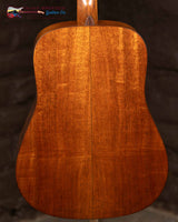 
              Martin Custom Shop D-18 Mahogany (New)
            